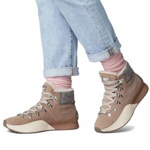 Sorel Women's Out N About III Conquest Boot Omega Taupe/Gum Women’s 9